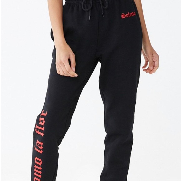 Black Selena collection sweatpants